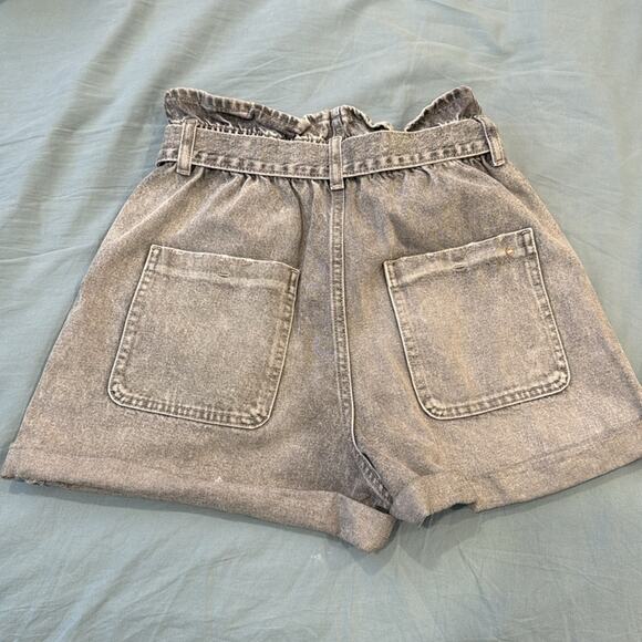 Zara PAPERBAG WAIST DENIM SHORTS GRAY Size 38 (US 6) - Picture 6 of 7